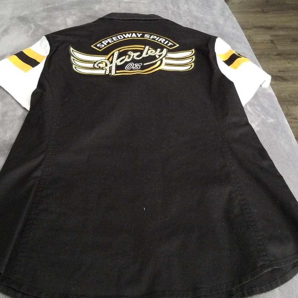 Harley Davidson zip front shirt